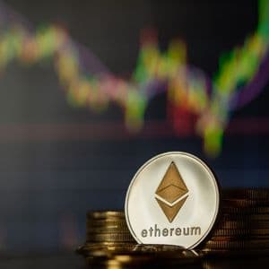 Ethereum staking rate hits all-time high of 32.42%: Supply tightens, price falls