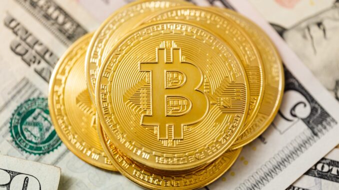 Bitcoin Struggles Below $20K While Daily Volatility Rises